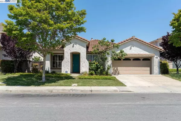 8058 Mandarin Ave, Newark, CA 94560