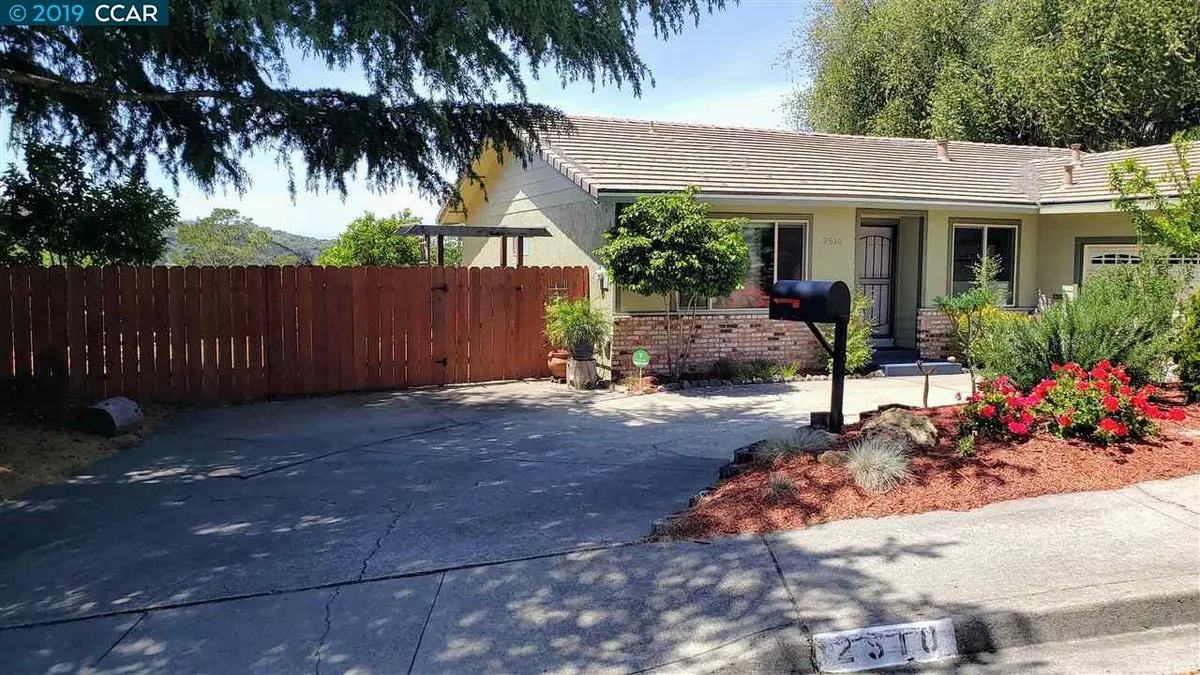 Pinole, CA 94564,2510 Carmelita Way