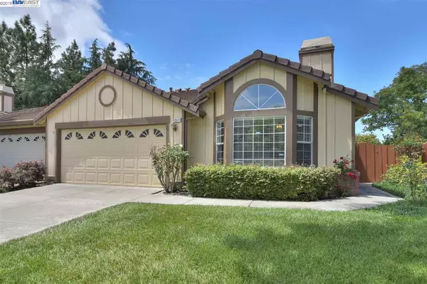 2910 Garden Creek Cir, Pleasanton, CA 94588