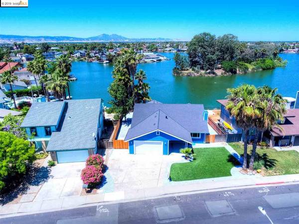 1452 Willow Lake Rd, Discovery Bay, CA 94505