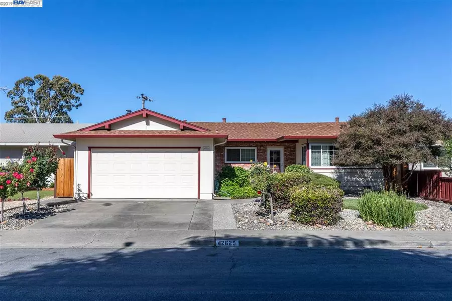 42625 Isle Royal Street, Fremont, CA 94538