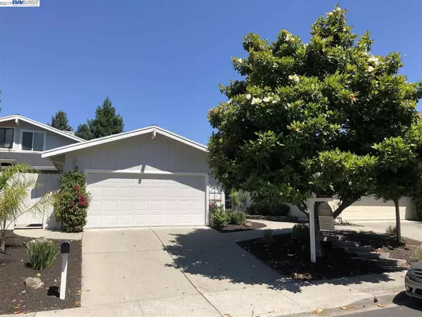 139 Hall Ln, Walnut Creek, CA 94597