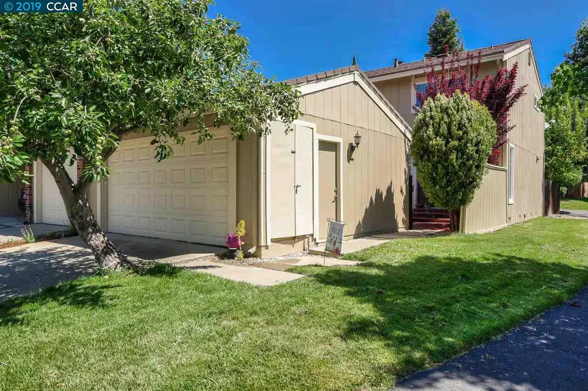 Martinez, CA 94553,231 Thistle Cir.