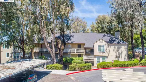 665 Dartmore Ln #354, Hayward, CA 94544