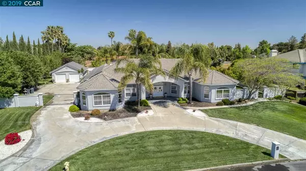 2920 Regal Ct, Oakley, CA 94561