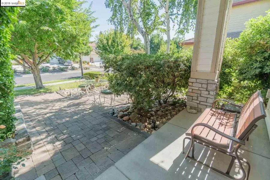 1090 Somersby Way, Brentwood, CA 94513