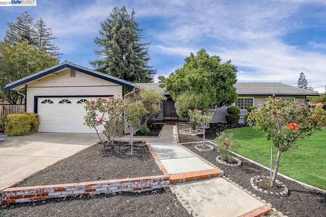 2464 Aarles Ct, Walnut Creek, CA 94598