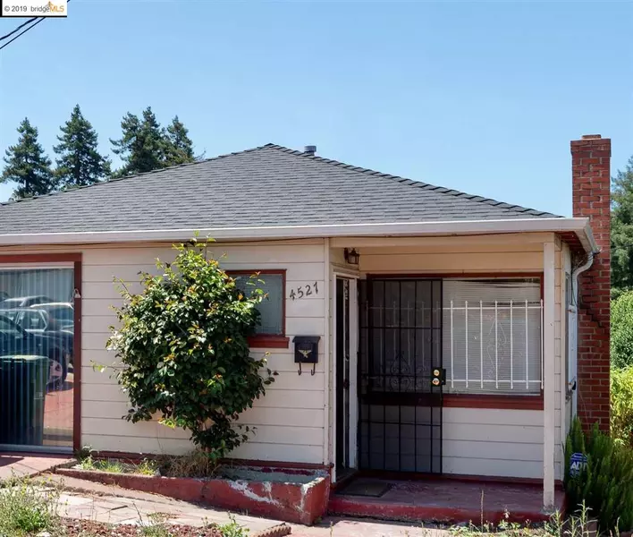 4527 Penniman Ave, Oakland, CA 94619