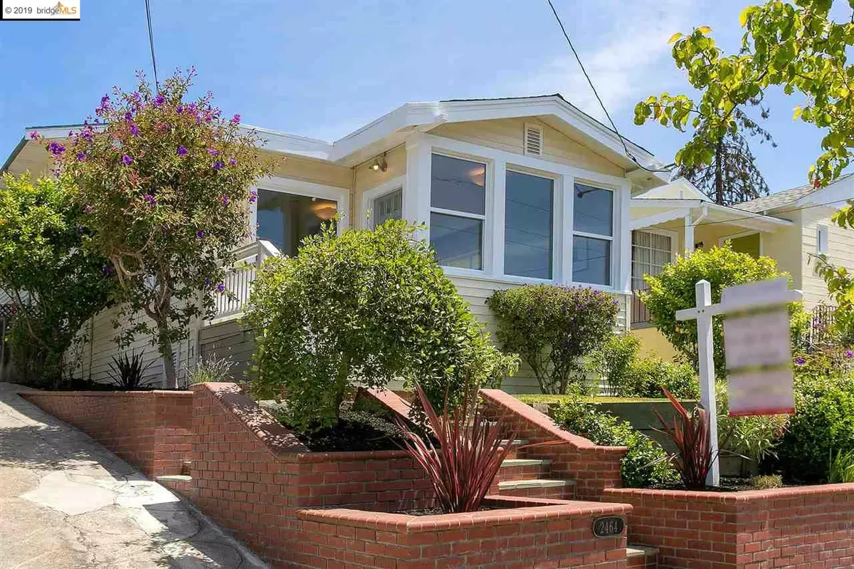 Oakland, CA 94602,2464 Alida St