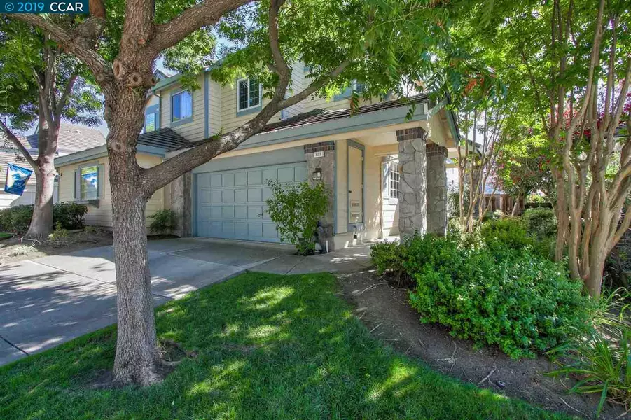 923 Arrowhead Ter, Clayton, CA 94517