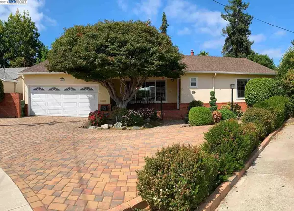 3930 Stevens St, Castro Valley, CA 94546