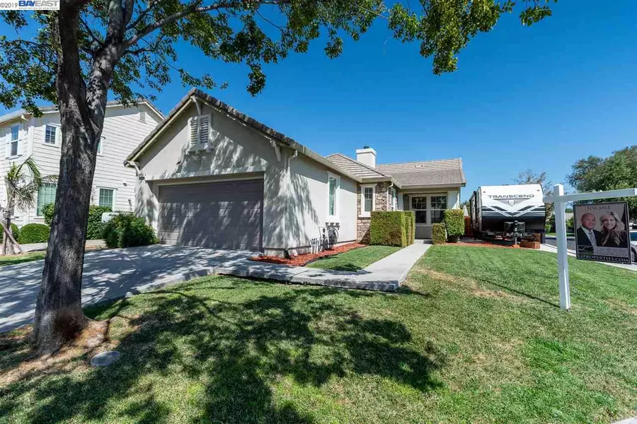 2709 Jackson Ave, Tracy, CA 95377