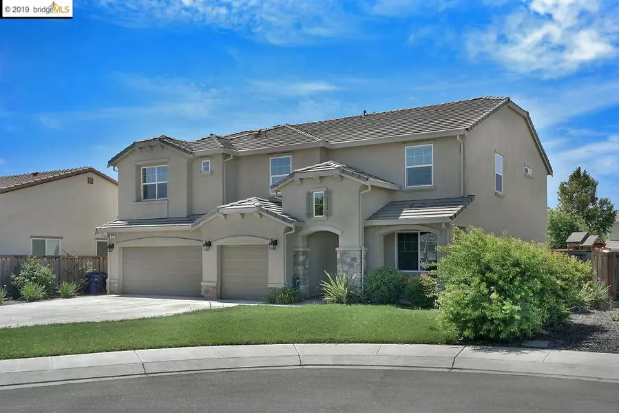 845 Pathfinder Ct, Oakley, CA 94561