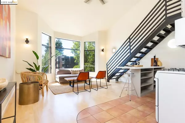 1849 Shattuck Ave #406, Berkeley, CA 94709