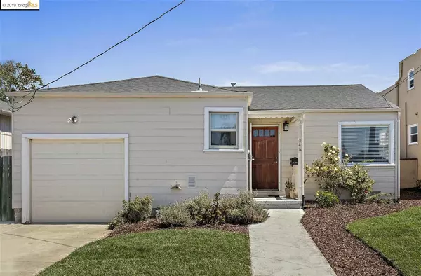 946 33Rd St, Richmond, CA 94804