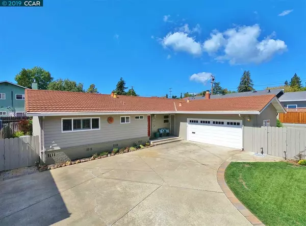 3832 Almond Hill Pl, Castro Valley, CA 94546