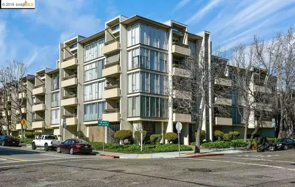 4101 Howe Street #101, Oakland, CA 94611