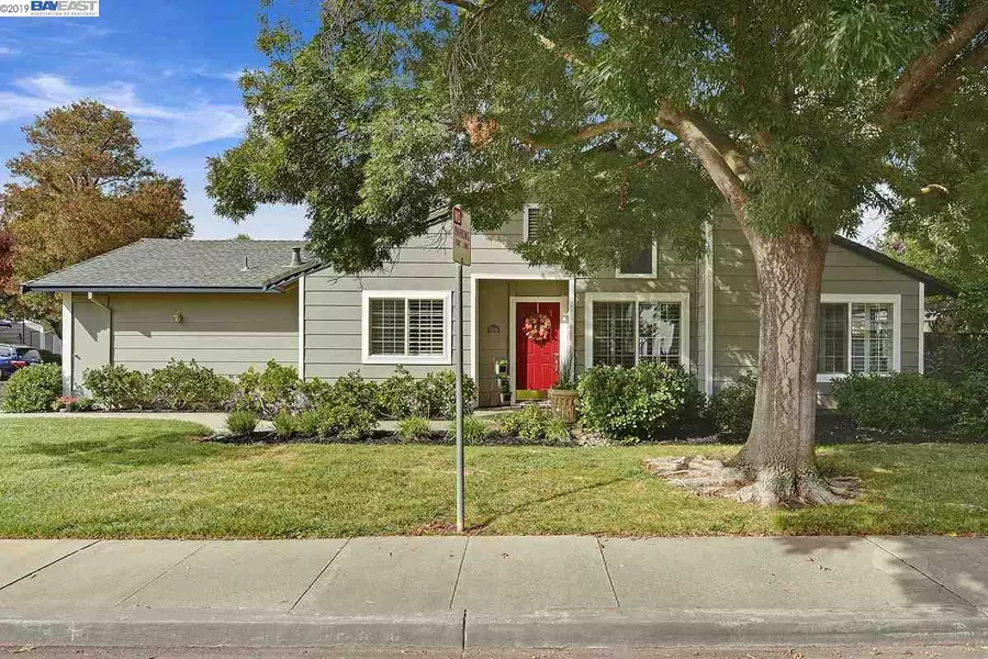 2048 Galloway Cmn, Livermore, CA 94551