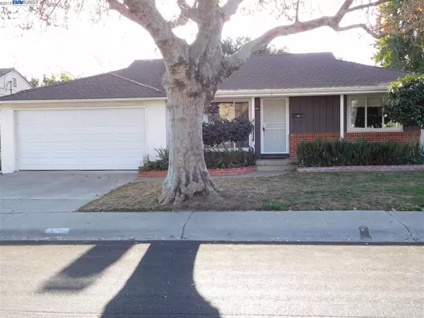 15909 via Cordoba, San Lorenzo, CA 94580