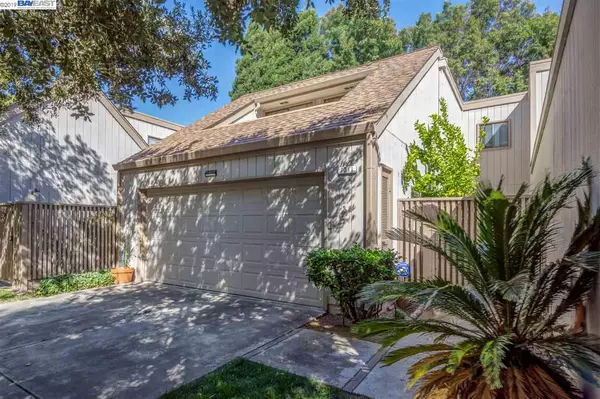 7211 Valley View Ct, Pleasanton, CA 94588