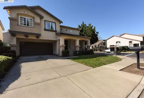 319 Napoleon Dr, San Leandro, CA 94577