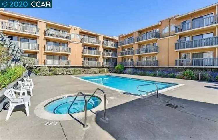 San Pablo, CA 94806,13700 San Pablo Ave #2205