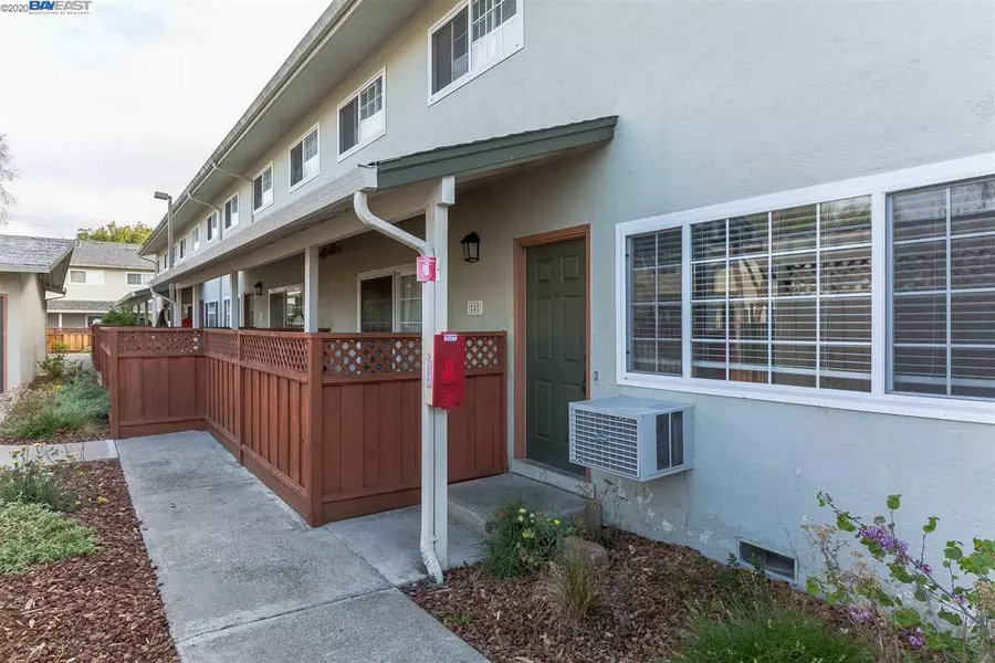 660 Fargo Ave #4, San Leandro, CA 94579