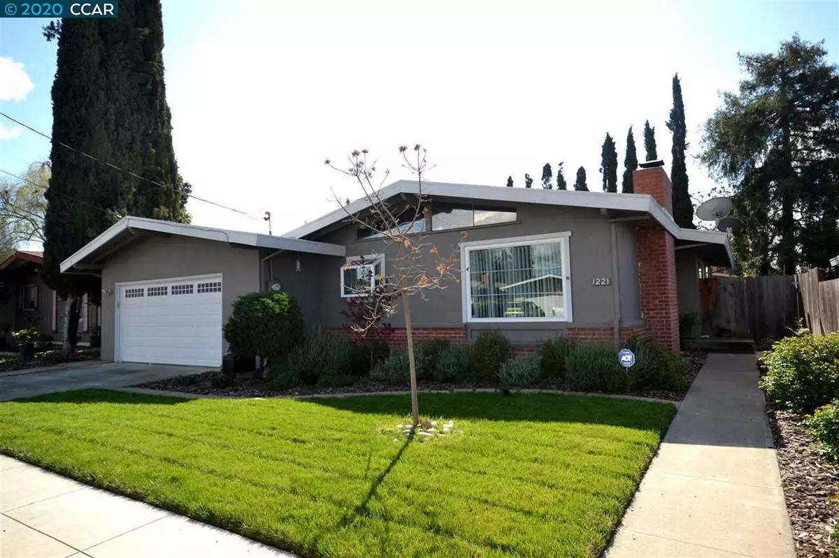 Livermore, CA 94551,1221 Spruce St