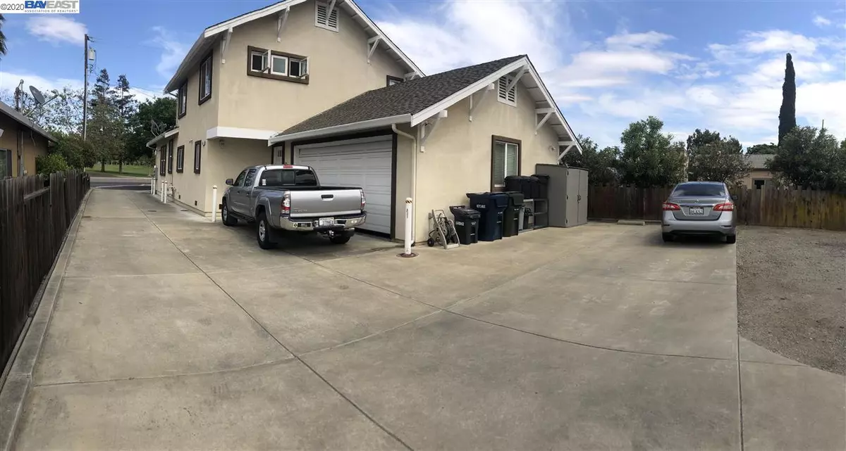 Livermore, CA 94551,843 N K St