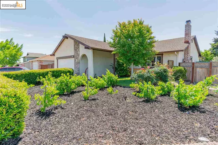 1991 Sauterne Way, Oakley, CA 94561