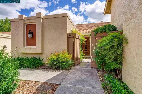 238 Northcreek Circle, Walnut Creek, CA 95498