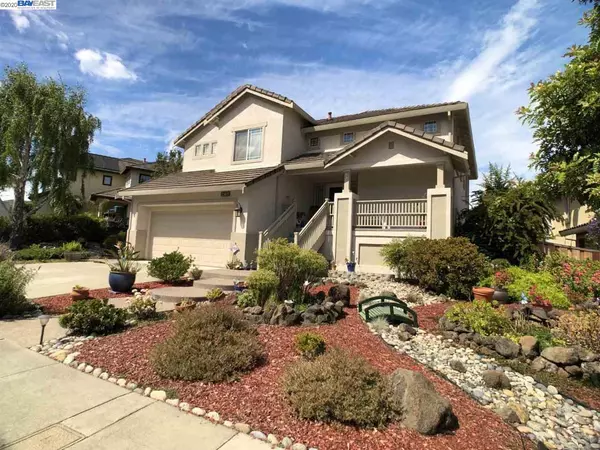 25169 Valley Oak Dr,  Castro Valley,  CA 94552