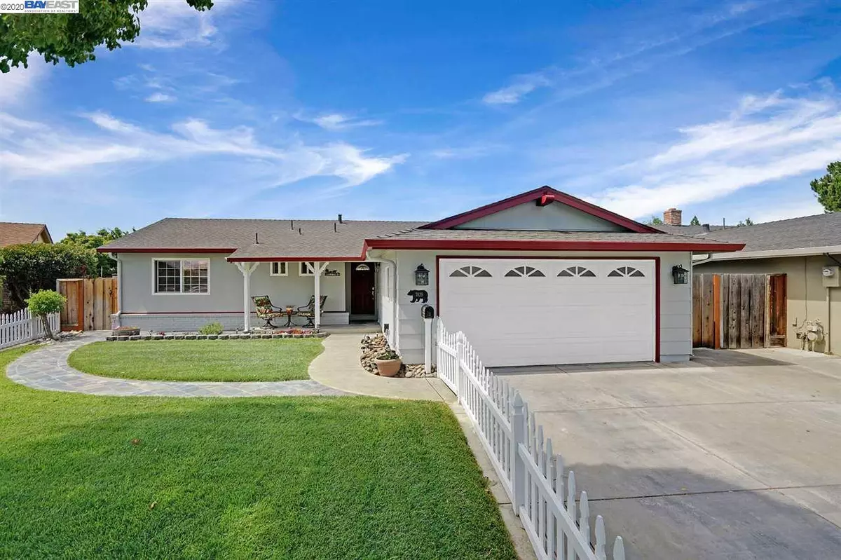 Newark, CA 94560,7839 Hazelnut Dr