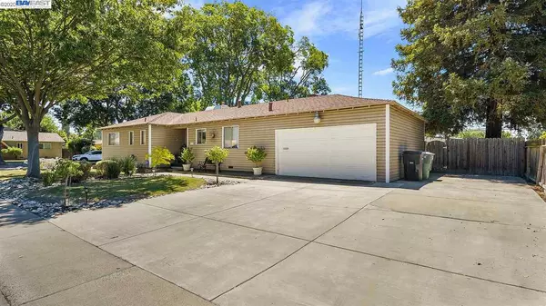 1640 Gulfstream Dr., Modesto, CA 95350