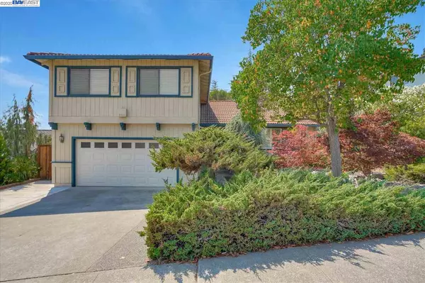 3872 Brookdale Blvd, Castro Valley, CA 94546