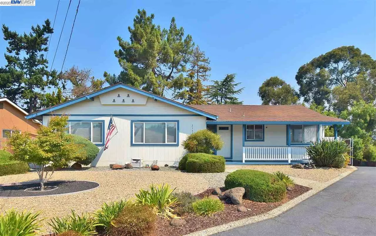 Castro Valley, CA 94546,21332 Outlook Ct