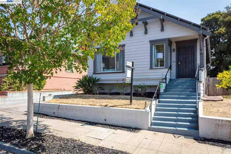 3220 Maple Ave, Oakland, CA 94602