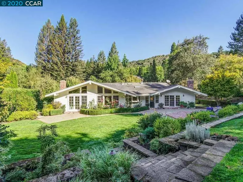 481 Dalewood Dr, Orinda, CA 94563