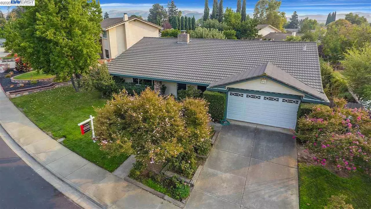 Livermore, CA 94550,1479 Lexington Way