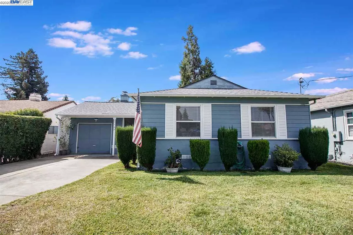 San Lorenzo, CA 94580,17743 Via Rincon