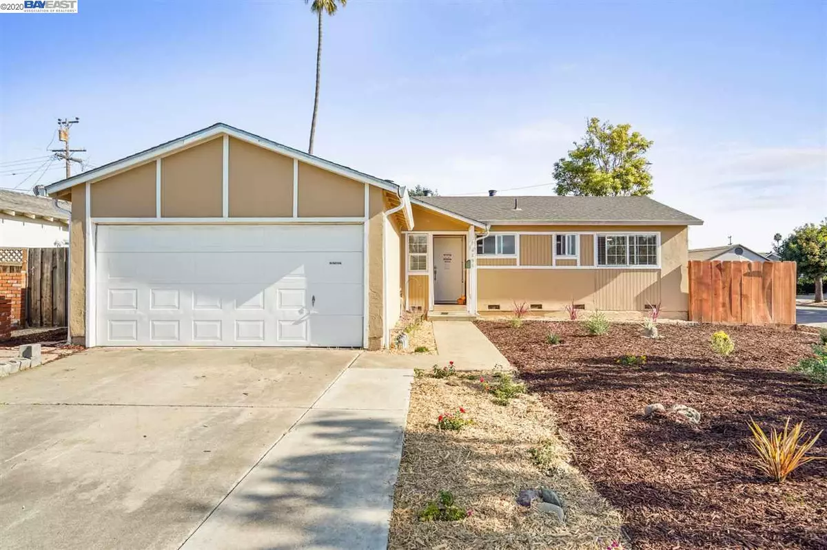 Fremont, CA 94538,4796 Quadres Ct