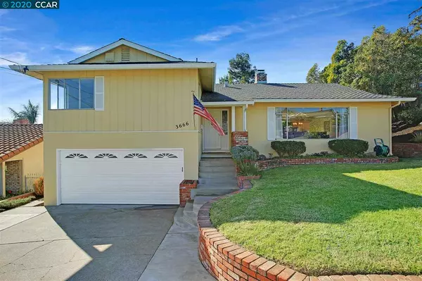 3666 Arcadian Dr, Castro Valley, CA 94546