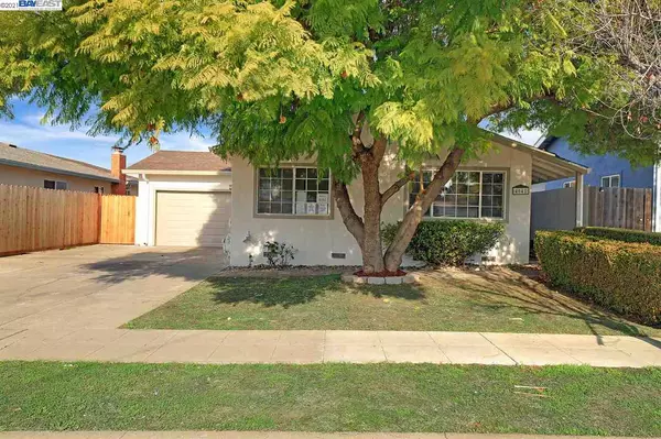 4041 Crestwood St, Fremont, CA 94538