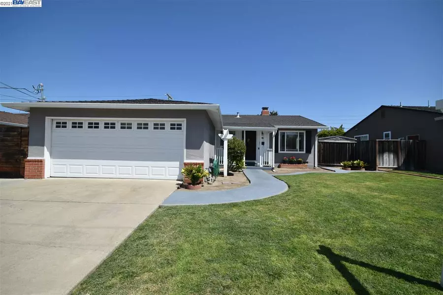 36186 Coronado Dr, Fremont, CA 94536