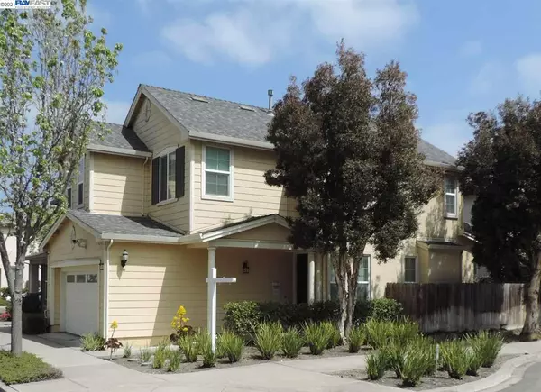 808 Hawkins Dr, Oakland, CA 94603