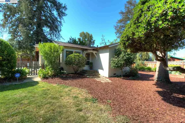 592 Vasona Ave, Los Gatos, CA 95032