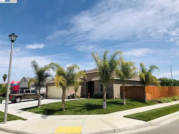 1756 Bautista Ave, Wasco, CA 93280