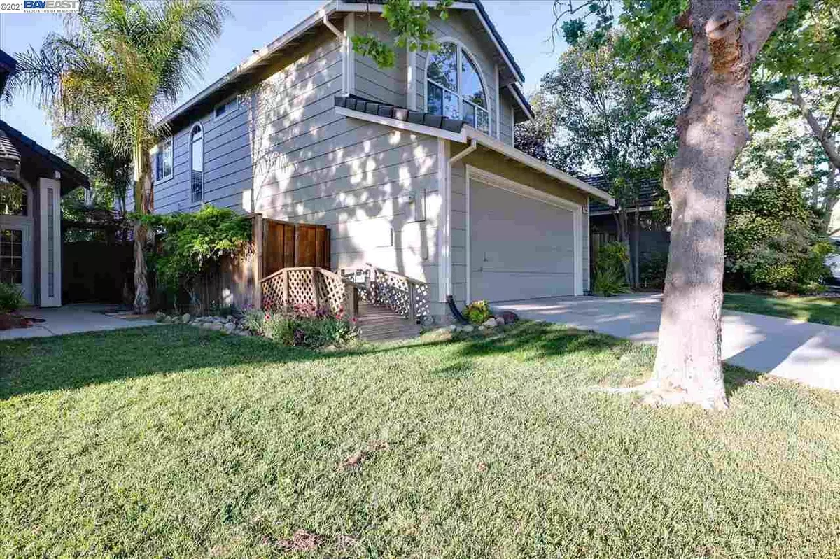 Pleasanton, CA 94566,2849 Whitney Dr