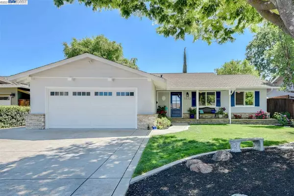 1332 Roselli Dr, Livermore, CA 94550