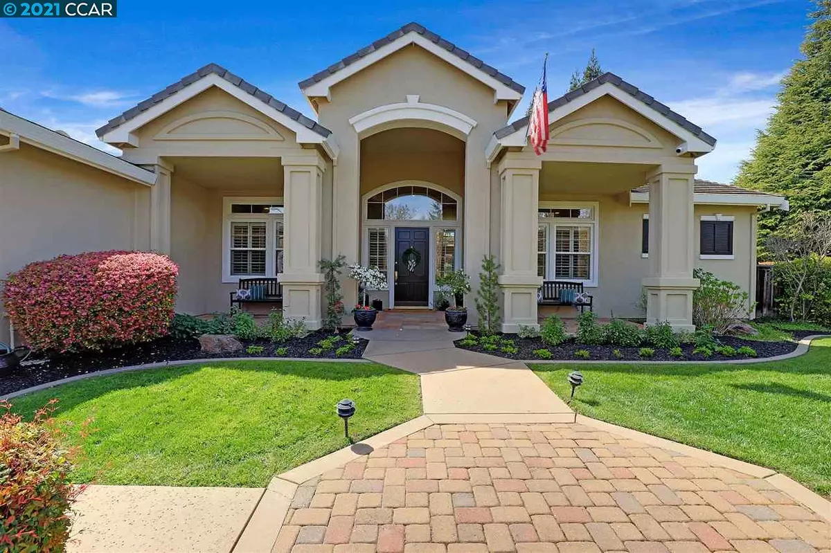 Alamo, CA 94507,2462 Alamo Country Cir